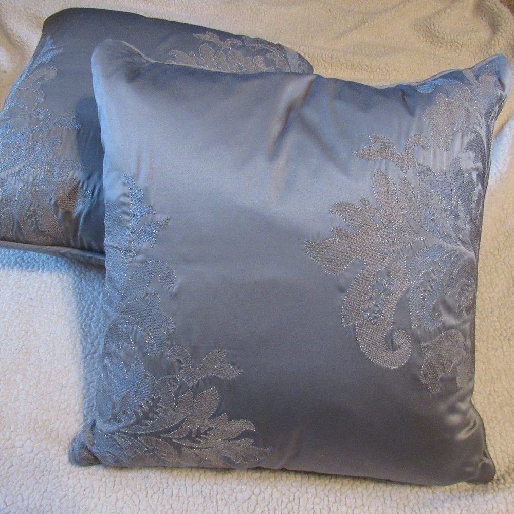 16" Silver Sparkle Stitched Set of Throw Pillows with Down Inserts